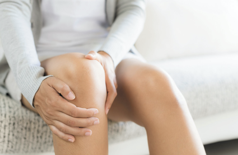 Tyler What Causes Sudden Knee Pain without Injury?